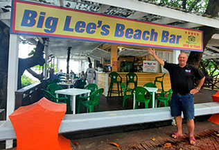 Lee's Bar&Grill
